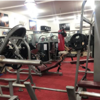 باشگاه بدنسازی فروشی در دزفول