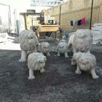 مجسمه های سنگی