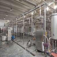 بنگاه فروش مخزن استیل دست دوم