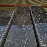 سنگ گلدن بلک کاشان