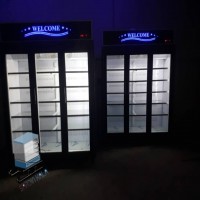 یخچال سه درب ویترینی پشت بسته