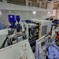 فروش دستگاه تزریق پلاستیک 180 تن