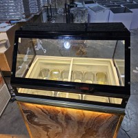 تاپینگ بستنی