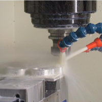 ارایه خدمات فرزکاری CNC در تهران