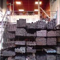 تولید انواع لوله ، تسمه و قوطی های الومینیومی