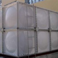 مخزن آب مکعبی