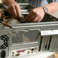 خدمات تعمیر کامپیوتر و لپ تاپ و تجهیزات جانبی در اصفهان