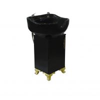 سرشور ایستاده