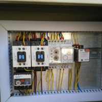 خدمات برق صنعتی در آبادان