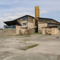 واگذاری واحد صنعتی با شرایط ویژه قطعات پیش ساخته بتنی