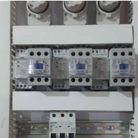 خدمات برق صنعتی و ساختمانی در بندر ماهشهر