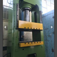 فروش ماشین آلات صنعتی پرس هیدرولیک روسی در تهران