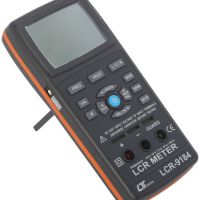LCRمترحرفه ای