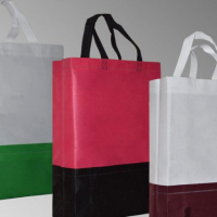 بزرگترین تولیدکننده و پخش کننده ساک های خرید