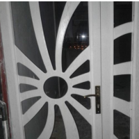 تولید درب هاچوبی شیشه خور در سنندج