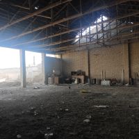 انبار در جاده قدیم قم