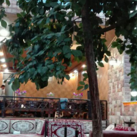 معاوضه و فروش 1200 متر تالار و سفره خانه سنتی در کرج