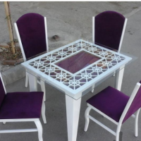 طراح و تولید کننده صنایع لوکس فلزی.