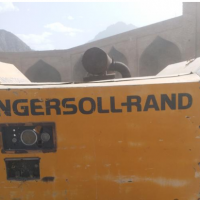 ارایه خدمات سندبلاست و رنگ آمیزی صنعتی در تهران