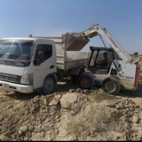 نخاله برداری وتخریب باتمام تجهیزات باکارگر.