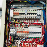 اجرای برق ساختمان و پروژه های صنعتی در تهران