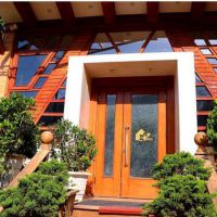 فروش هتل جنگلی نوساز