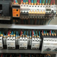 نصب و تعمیرات برق ساختمان و صنعتی در کرج