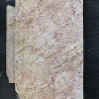 فروش معدن مرمریت کرم صورتی در کرمان