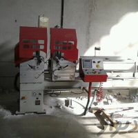 فروش ماشین آلات درب و پنجره دوجداره کم کارکرد در سنندج