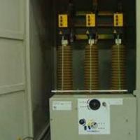 خدمات  نصب و تعمیر انواع ترانس دیژنکتور وسرکابلهای روغنی در تهران