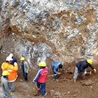 فروش معدن سرب و روی