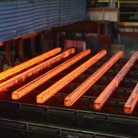 فروش اهن اسفنجی  و مواد اولیه و انواع کورها