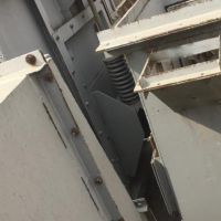 چکش و سندان سنگ شکن