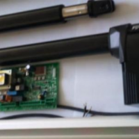 کلیه خدمات نصب و تعمیر انواع جک اتوماتیک و چشمی  در تهران