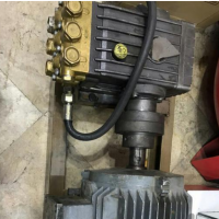 ارایه انواع لوازمات کارواش در مشهد