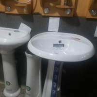 خدمات نصب و تعمیر انواع سرویس های بهداشتی و لوستر در تهران