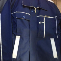 خدمات تولید انواع لباس کار صنعتی و رستورانی در مشهد