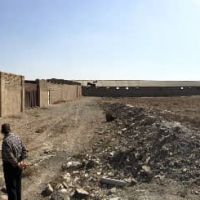 فروش زمین دور دیوار دار با سرایداری