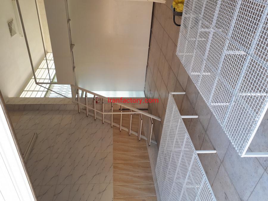 کارگاه بسته بندی مواد غذایی در شاهین شهر2