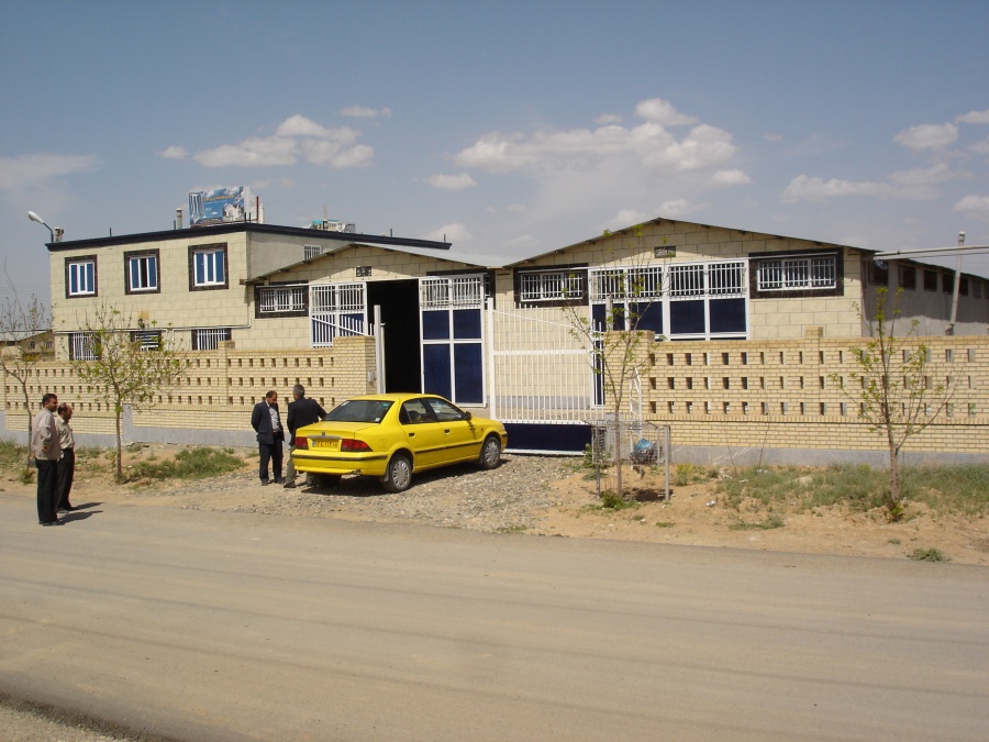 فروش کارخانه ساخت پنجره upvc همدان0