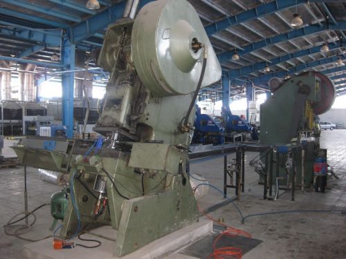 فروش نیمی از سهام کارخانه قوطی و لعاب و لاک باسوددهی35-40% در شهرک صنعتی هرند 1