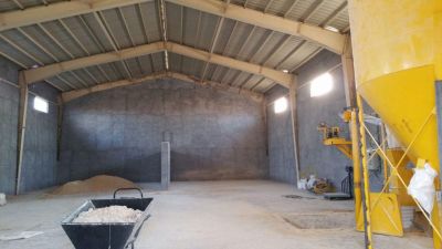 فروش مرغداری 60هزار قطعه ای گوشتی(فوری - معاوضه با ملک تهران10