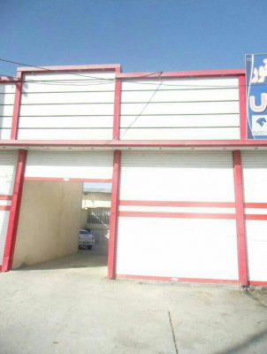 فروش کارخانه پوشاک فعال در بروجرد 1