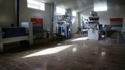 مشارکت و فروش کارخانه بسته بندی خشکبار در شهرک صنعتی نظر آبا4