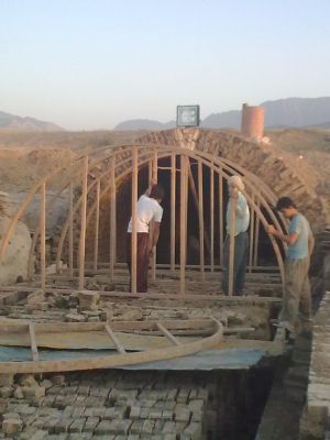 فروش ،اجاره یا سرمایه گذاری در کارخانه آجر شیل و رس در الیگودرز3