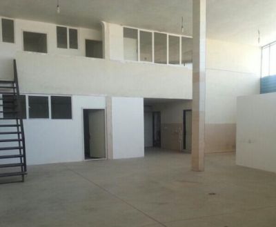 اجاره سالن 190 متر در کوی صنعتی سهند تبریز0