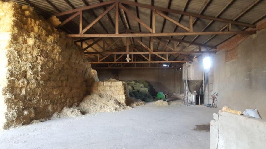 فروش گاوداری و یا جای مناسب برای کارخانه در مراغه2