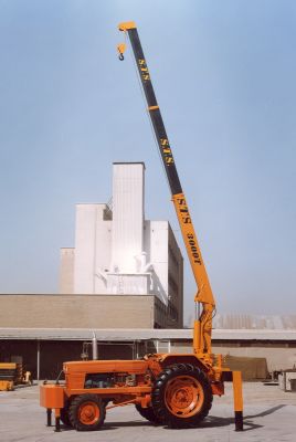 جرثقیل پشت تراکتور اس تی اس مدل  STS 3000T0