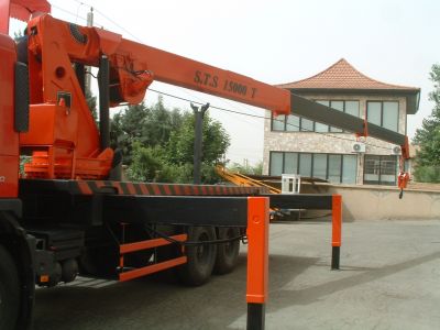 توليد جرثقيل پشت کاميوني اس تی اس  مدل STS15000T0