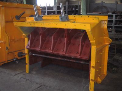 قطعات سنگ شکن مدل MCM 250 B0